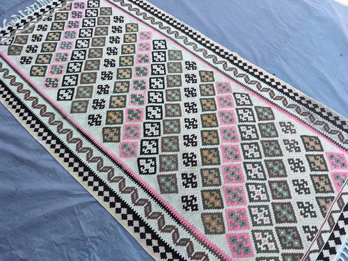 Ivory pink turkish - ivory,